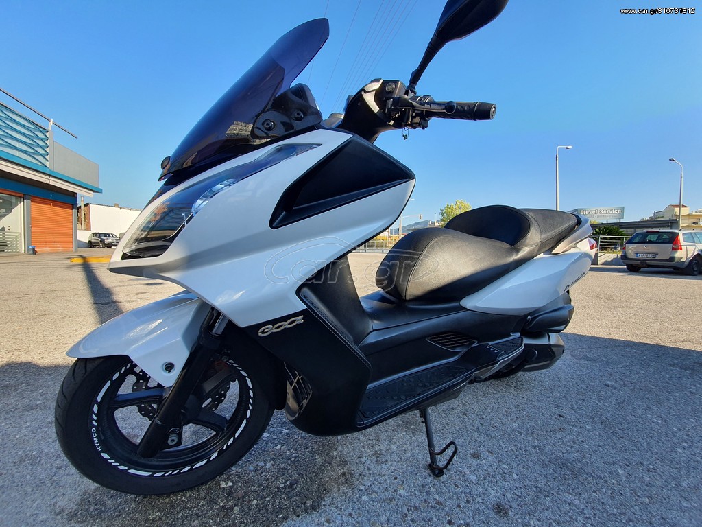 Car Gr Kymco Downtown I