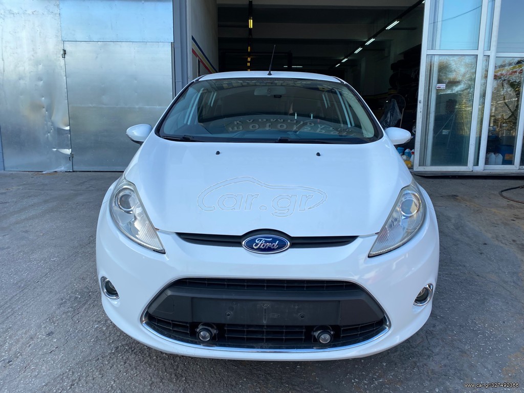 Car Gr Ford Fiesta Titanium Full Extra