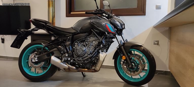 Car Gr Yamaha Mt Cyan Storm