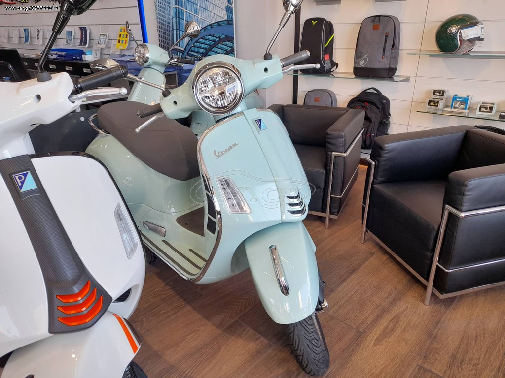 Car Gr Vespa Gts Hpe E Rst