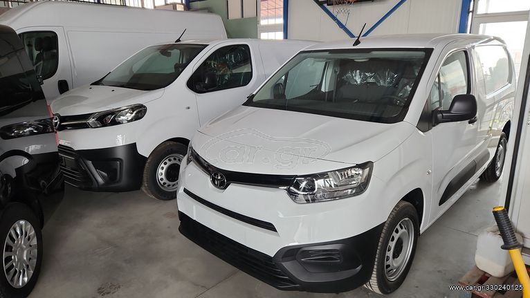 Car Gr Toyota Proace City L D