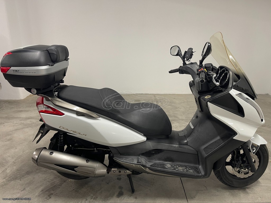 Car Gr Kymco Downtown 300i 11