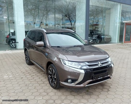 Car Gr Mitsubishi Plug In Hybrid Outlander 16 PHEV 2 O INSTYLE PLUS