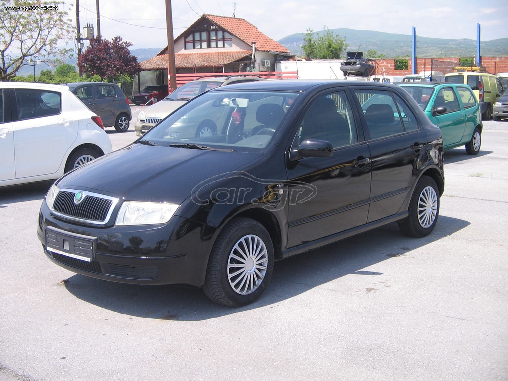 Car Gr Skoda Fabia 02 Sedan 1 4 16V Comfort