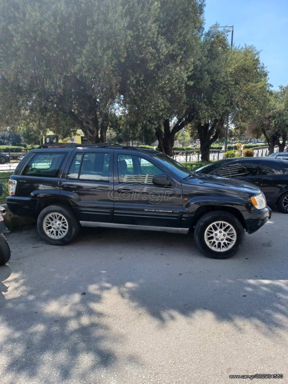 Car Gr Jeep Grand Cherokee 04