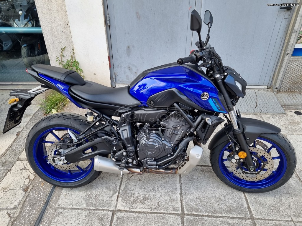 Car Gr Yamaha Mt