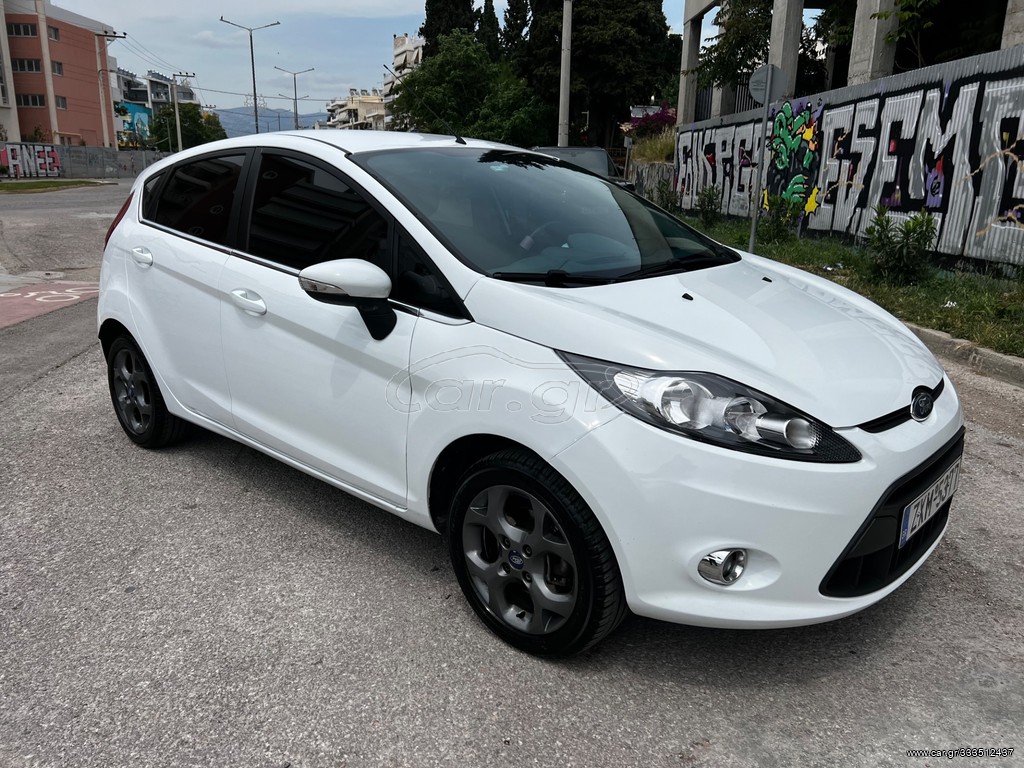 Car Gr Ford Fiesta 10