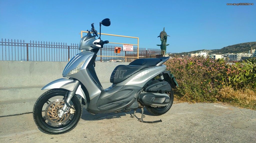 Car Gr Piaggio Beverly Sporttouring