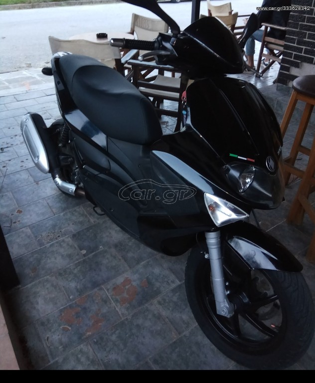 Car Gr Gilera Runner 125 ST 10