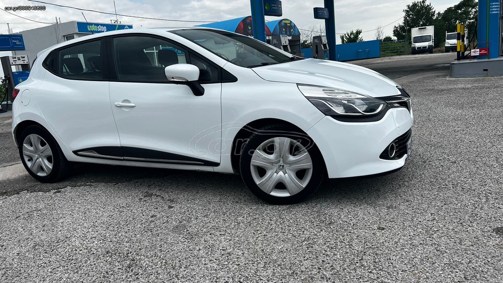 Car Gr Renault Clio 16