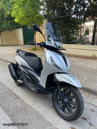 Car Gr Piaggio Beverly 300 21