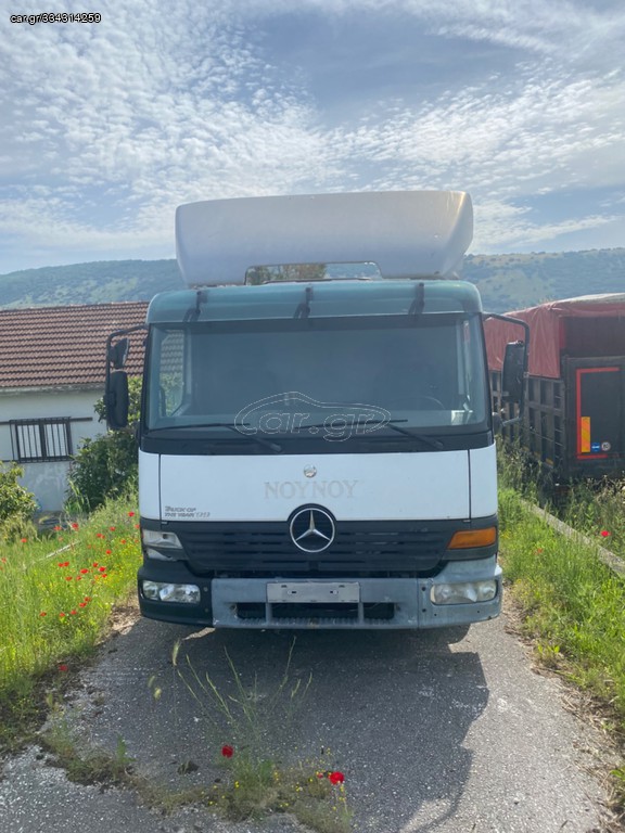 Car Gr Mercedes Benz 00 Atego 817