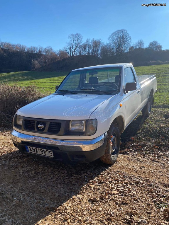 Car Gr Nissan Navara D