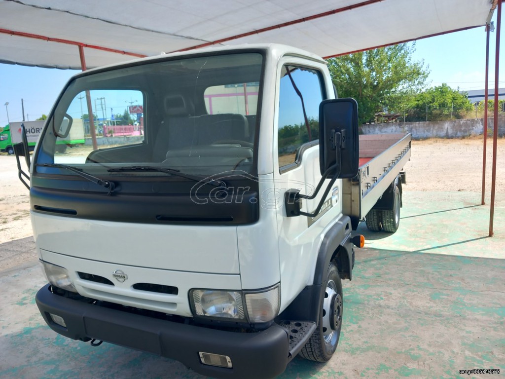 Car Gr Nissan Cabstar