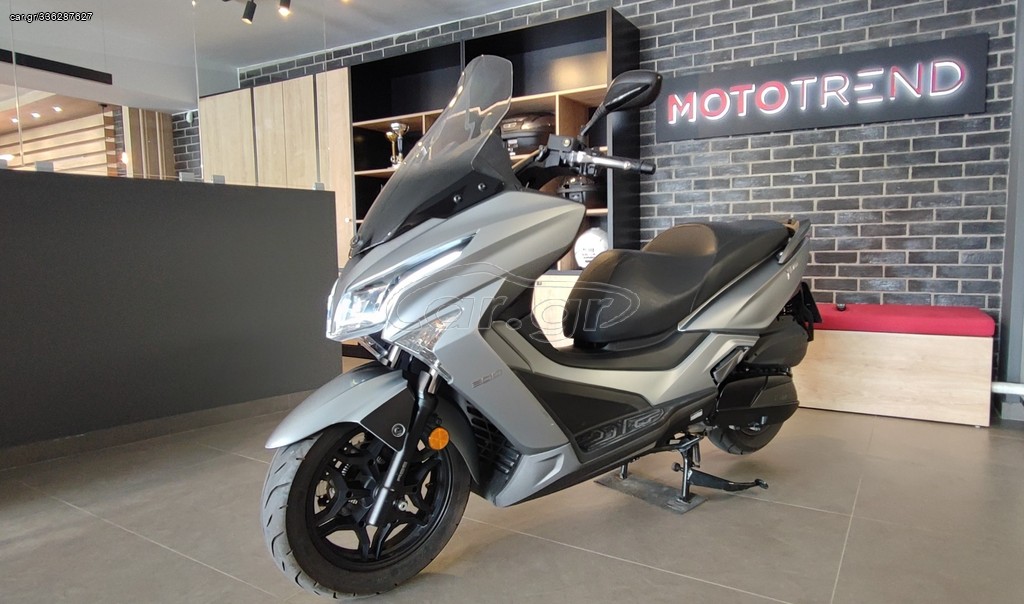 Car Gr Kymco X Town 300i 23