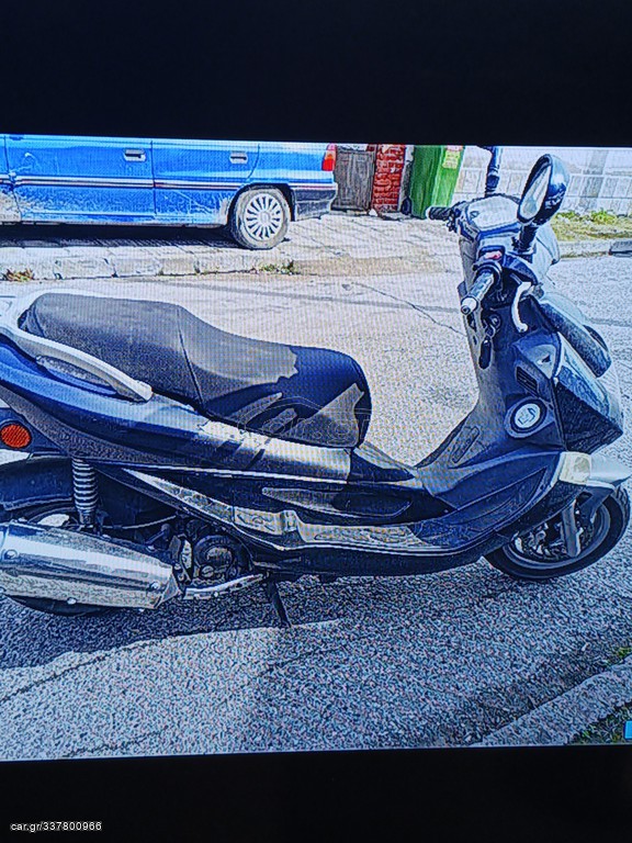 Car Gr Kymco B W