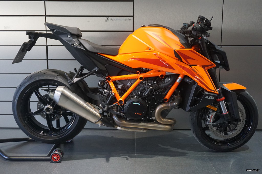 Car gr KTM 1390 Super Duke R 24 Αριστο με ελάχιστα χλμ