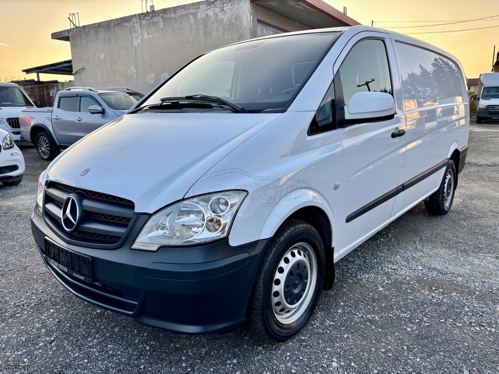 Car Gr Mercedes Benz Vito Me Lima