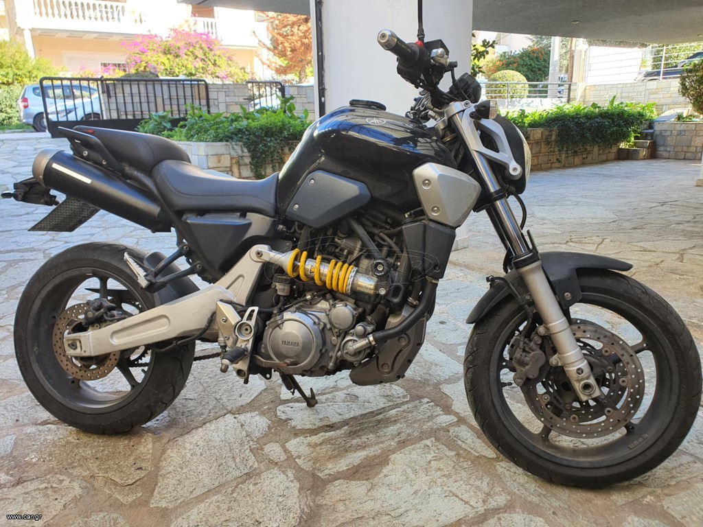 Car Gr Yamaha Mt