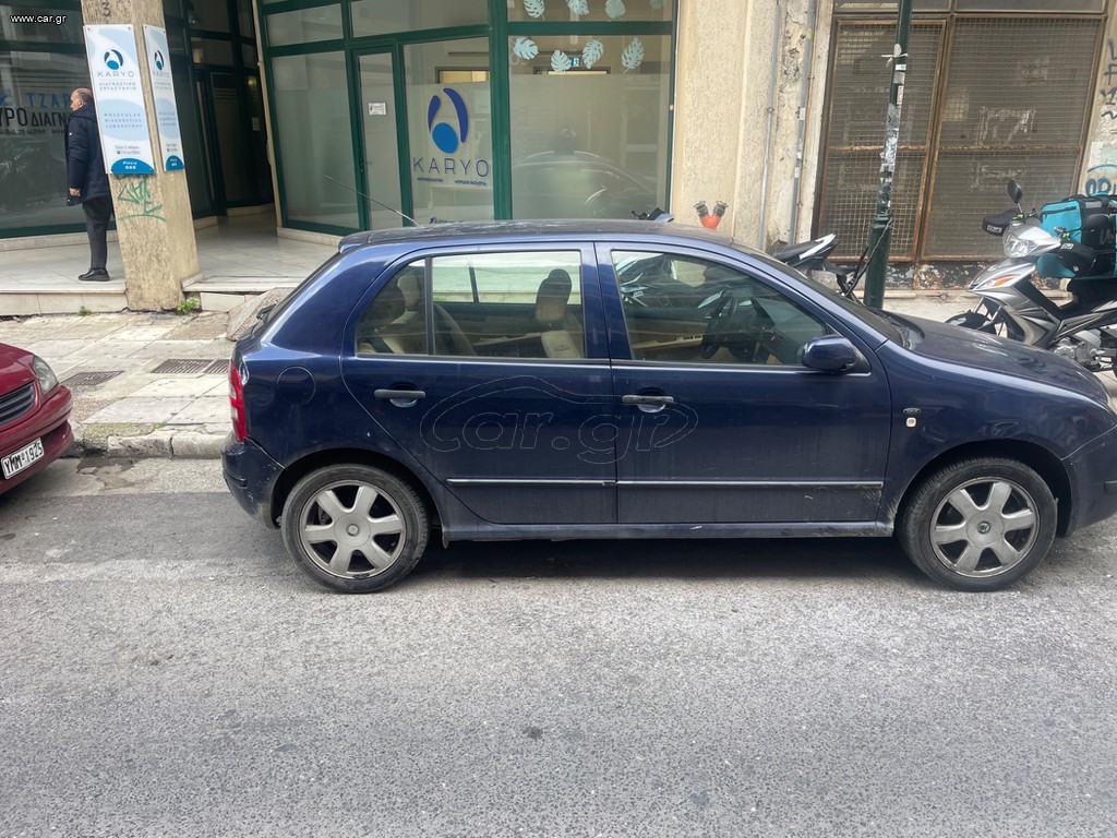 Car Gr Skoda Fabia