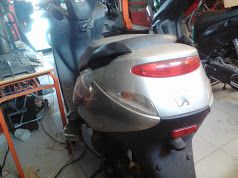 PEUGEOT ELISEO  50cc ΓΙΑ ΑΝΤΑΛΑΚΤΙΚΑ-thumb-2