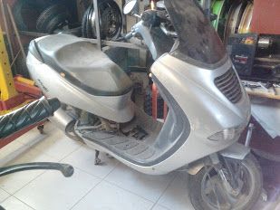 PEUGEOT ELISEO  50cc ΓΙΑ ΑΝΤΑΛΑΚΤΙΚΑ-thumb-1