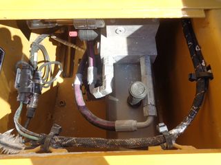 Φορτωτής Με Λάστιχα CAT 2013 980K-thumb-22