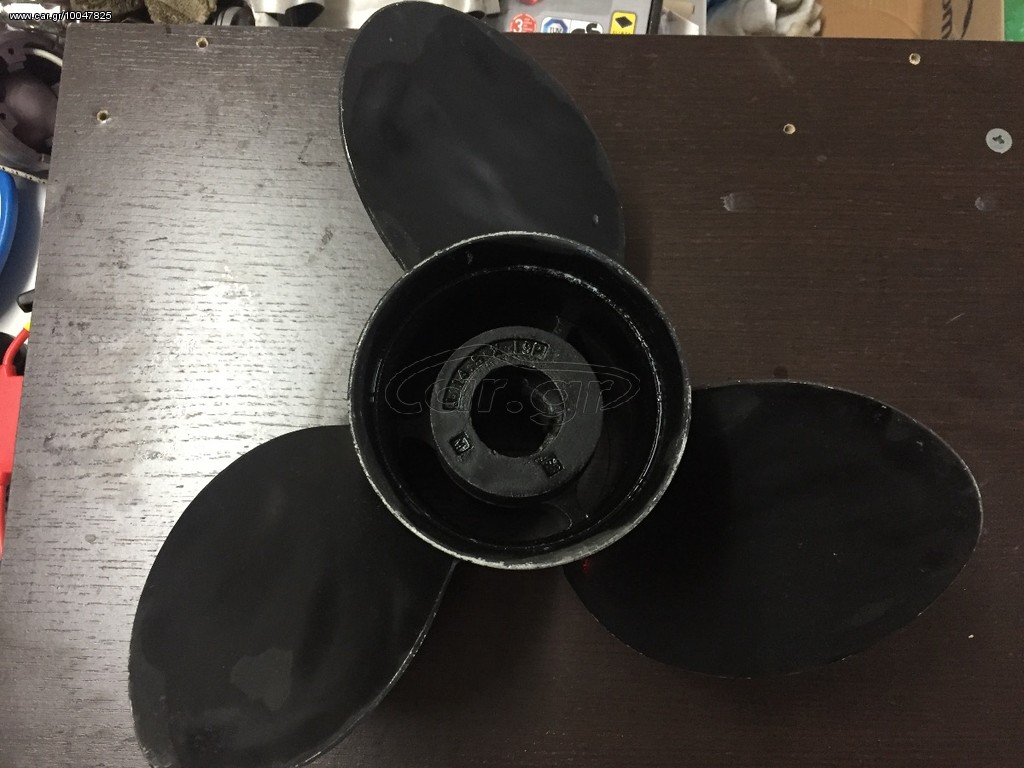 MERCRUISER ALPHA ONE  19 PITCH