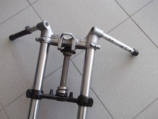Kawasaki ZZR 600 (1998 -05) Μπροστινό σύστημα κομπλέ.Μπουκάλες Σταυρός Τιμονοπλακα CLIP ONS Ολα σε Άριστη κατάσταση!!!-thumb-8