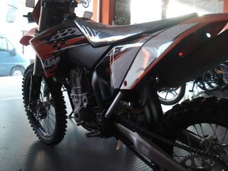 KTM 450 SX-F 2010-thumb-1