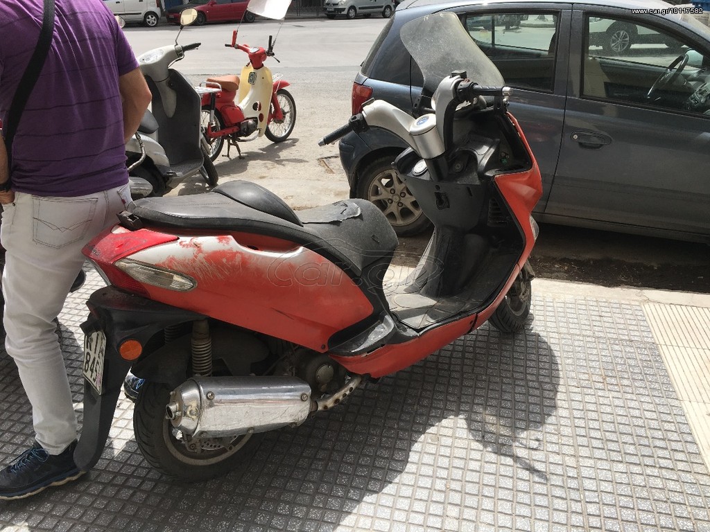 Kymco grand dink 125cc & 250cc