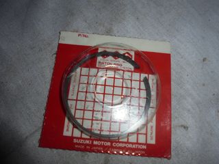 ΣΕΤ ΕΛΑΤΗΡΙΑ ΠΙΣΤΟΝΙΟΥ ΓΝΗΣΙΑ SUZUKI GT 250 STD *MOTO LEADER PARTS* 12140-33012-000