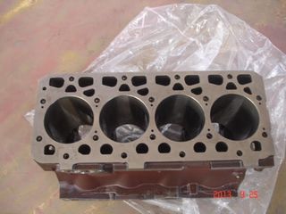 κορμός μηχανής, Perkins Massey Ferguson-thumb-2