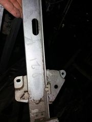 NISSAN D21 86-97 ΓΡΥΛΛΟΣ ΔΕΞΙΟΣ ΑΠΛΟΣ 