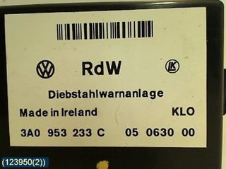 VW POLO 95-01 RELES SINAGERRMOU ME KOD 3A0953233C TIM 39E TEL POLO