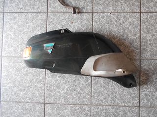 ΠΛΕΥΡΟ ΔΕΞΙ PIAGGIO SKIPPER 150