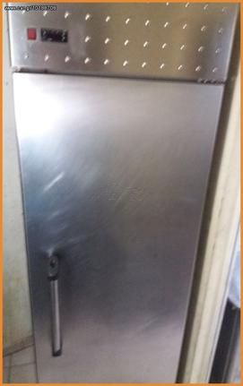 Ψυγείο θάλαμος συντήρηση  1 πόρτα, 3 σχάρες , και διαστάσεις 70χ70χ215.