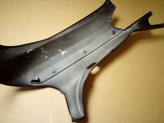 Piaggio X EVO 250   Δεξί Καπάκι-thumb-1