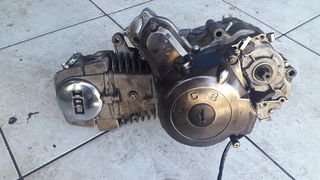 TCB125 ΚΙΝΗΤΗΡΑΣ