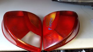 ΦΑΝΑΡΙ  ΟΠΟΙΣΘΙΟ  FORD  FIESTA
