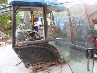 NEW HOLLAND TM-ΚΑΜΠΙΝΑ ΦΤΕΡΑ ΡΕΖΕΡΒΟΥΑΡ-thumb-4