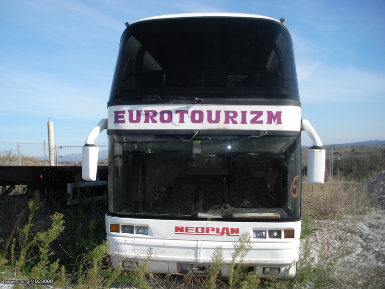 Neoplan 1990