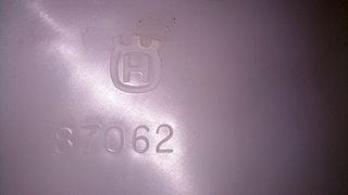 HUSQVARNA TE-TC 350-410-610 ΚΑΠΑΚΙ ΡΕΖΕΡΒΟΥΑΡ L [ΑΡΙΣΤΕΡΟ]-thumb-2