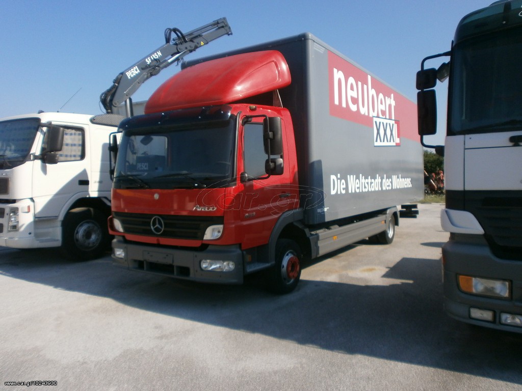 Κόφα Mercedes-Benz 2006 818 / 823