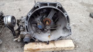 ΠΩΛΕΙΤΑΙ  ΜΕΤΑΧΕΙΡΙΣΜΕΝΟ  ΣΑΣΜΑΝ   FORD  COURIER    1800 RTJ