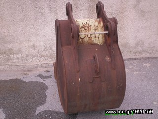 Ανοιγοκλειόμενοι κουβάδες, σχάρες, πετροσυλλέκτες, αρπάγες για εκσκαφείς και φορτωτές-thumb-100