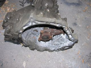ΣΑΣΜΑΝ  TOYOTA YARIS 5ARI BENZINH 01-05 