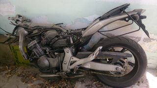 Honda CB 600F Hornet  '07-thumb-3