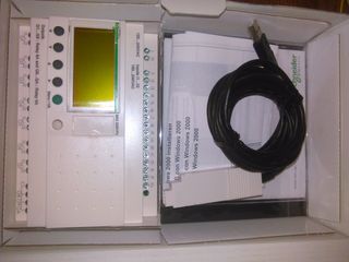 PLC ZELIO SCHNEIDER-thumb-2