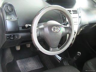 Toyota Yaris 2006 YARIS 1.3 VVTI-thumb-3